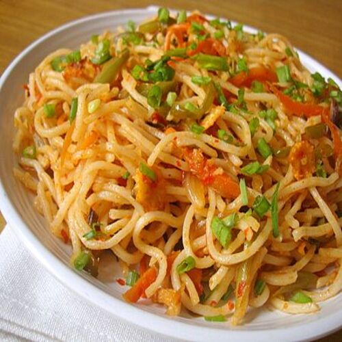 schezwan-veg-noodles (1)